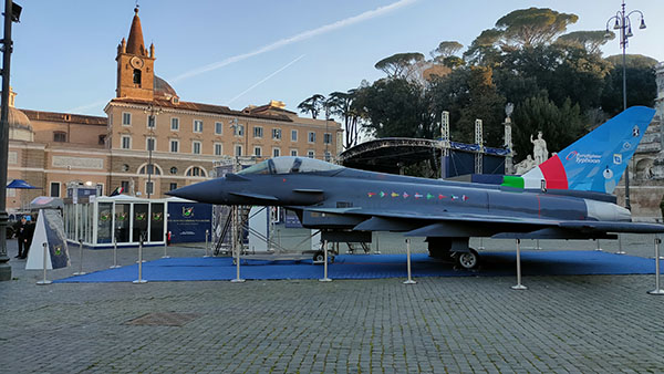 Allestimento generale per l'evento commemorativo dei 100 anni dell'Aeronautica Militare Italiana</p>
<p>L’allestimento generale per l'evento commemorativo dei 100 anni dell'Aeronautica Militare Italiana è stata una grande sfida per Key Comunicazione.